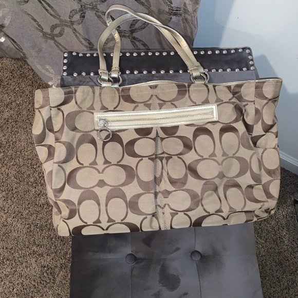 Coach Handbags - Coach Tote